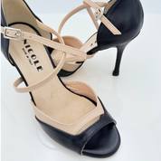 
Chloe art. 225 Nicole Rimini cinturino incrociato collo piede 1CAI stabile pelle laminata nera cipria tango milonga comfort performance artigianale made in Italy qualità


