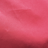 Tessuto Raso (6-190UI0_Tessuto_Raso_Rosso_Cardinale) per scarpe personalizzate Nicole. Rosso profondo e scenico, storia cromatica italiana. Artigianale made in Italy.
