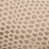 Tessuto Beige (7-004UI0) per scarpe personalizzate Nicole. Superficie strutturata, tono caldo neutro e sofisticato. Lavorazione artigianale made in Italy.
