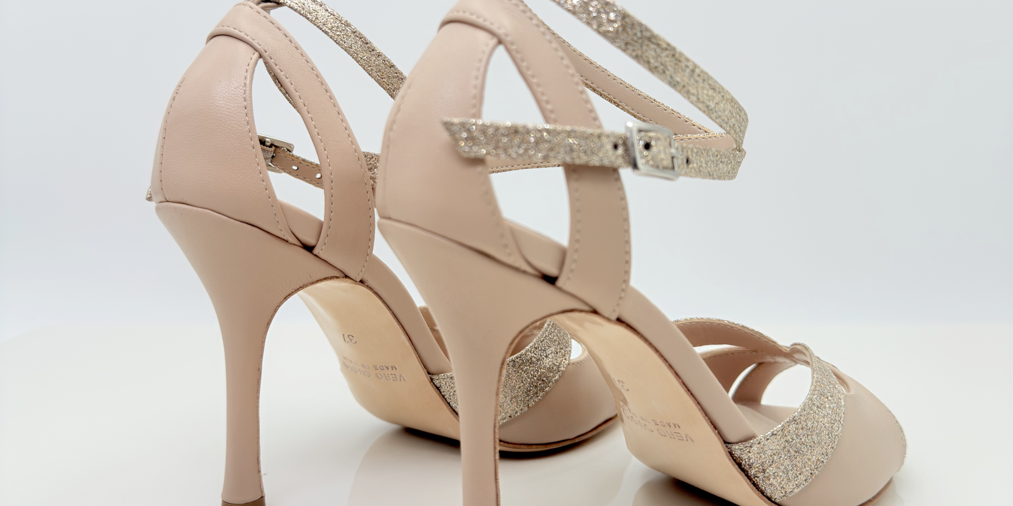 Blanca art. 176 Nicole Rimini vista posteriore tacco spillo 10HS pelle rosa cipria tallone con aperture punta aperta semi-arrotondata F1P1 scarpa elegante e fine day to night cerimonia sera
