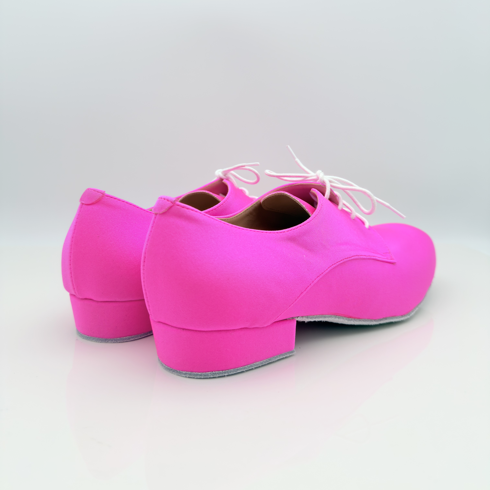 Carlos art. 303 Nicole Rimini scarpa uomo lycra fucsia lacci cotone non cerati punta chiusa scrollo quadrato F5P2 tacco 2,5 cm suola bufala memory gel artigianale italiana

