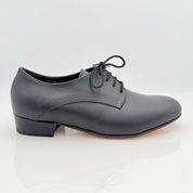 Carlos art. 303C Nicole Rimini scarpe da ballo liscio folk uomo vera pelle nera punta chiusa scrollo quadrato F5P2 lacci cotone non cerati 2CAL tacco standard 2,5HSU vista frontale

