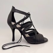 Carolina art.234G Nicole Rimini scarpe kizomba vista frontale tessuto glitter fine nero allacciatura schiava Mod. 1CAS particolare incrociata tacco spillo 9HS punta aperta F1P1 fascia semplice memory gel artigianale made in Italy

