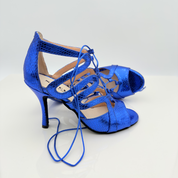 Carolina art.234 Nicole Rimini tacco spillo 9HS vista posteriore scarpe kizomba tessuto stampato pitone blu elettrico punta aperta semi-arrotondata F1P1 allacciatura schiava 1CAS danze caraibici semba urban kiz professionale made in Italy
