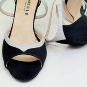 Dany 172 Camoscio Nero e Microglitter Argento Cinturino 1CAI Tacco Rocchetto 7HR | Nicole Rimini | Scarpa Ballo Donna Bicolore Suola Bufala Made in Italy