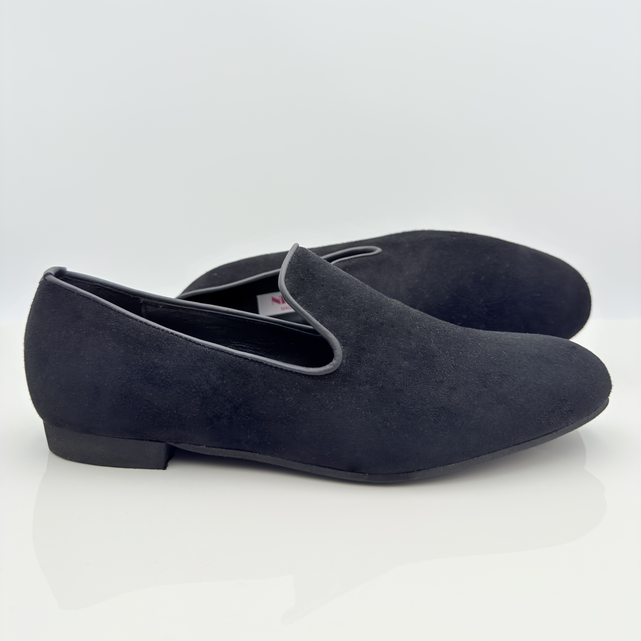 Suola gomma liscia Diego art. 305 Nicole Rimini alta scorrevolezza versatile pavimenti interni ed esterni scarpe caraibici uomo camoscio nero mocassino tacco basso made in Italy
