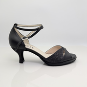 Elisa art. 117 pelle nera tessuto glitter fine nero cinturino incrociato alla caviglia 2CAI tomaia fascia farfalla tacco rocchetto 5HR plateau 1cm punta aperta semi-arrotondata F1P2 suola bufala artigianale made in Italy Nicole Rimini Armoniosa Atelier Creativo edizione limitata
