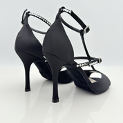 Nicole scarpe da ballo caraibici Ilaria 157S vista frontale raso satinato nero strass tomaia tbar nasetto cinturino semplice tacco spillo 10cm bachata kizomba stabilità caviglia fibbia elastico
