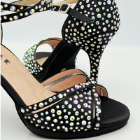 Nicole scarpe da ballo caraibici Ines 185S3 vista laterale profilo raso nero strass aurora boreale plateau 1cm tacco spillo 10cm cinturino doppio incrocio suola bufala kizomba liscio competizione nicole rimini

