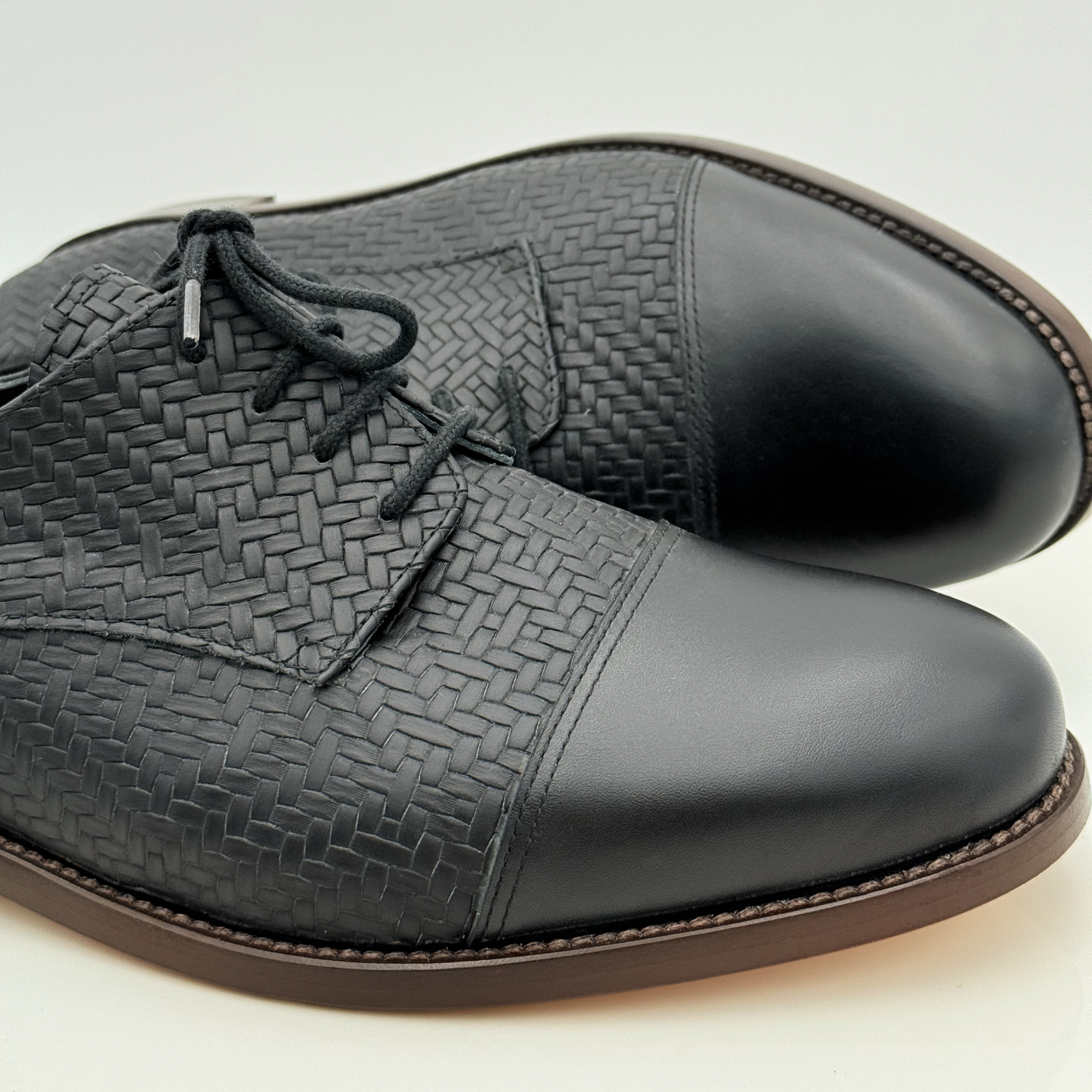 John art. 313 Nicole Rimini vista posteriore tacco standard uomo 2,5HSU punta chiusa scrollo quadrato F5P2 scarpa swing ballo uomo made in Italy
