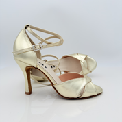 Nicole scarpe da ballo caraibici Manu 128 dettaglio pelle laminata platino luminosa punta aperta semi-arrotondata F1P1 tacco spillo 9cm caraibico artigianale made in Italy ventilazione traspirabilità
