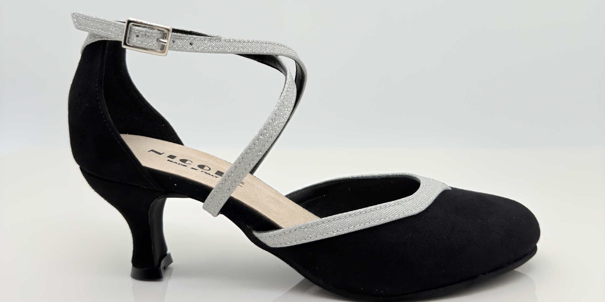 Marisol art. 206 Nicole Rimini scarpe da ballo liscio tessuto scamosciato nero e microglitter argento, tacco rocchetto 5HR tacco basso, cinturino incrociato collo del piede Mod. 1CAI, punta chiusa scollo arrotondato F5P3, senza plateau, made in Italy
