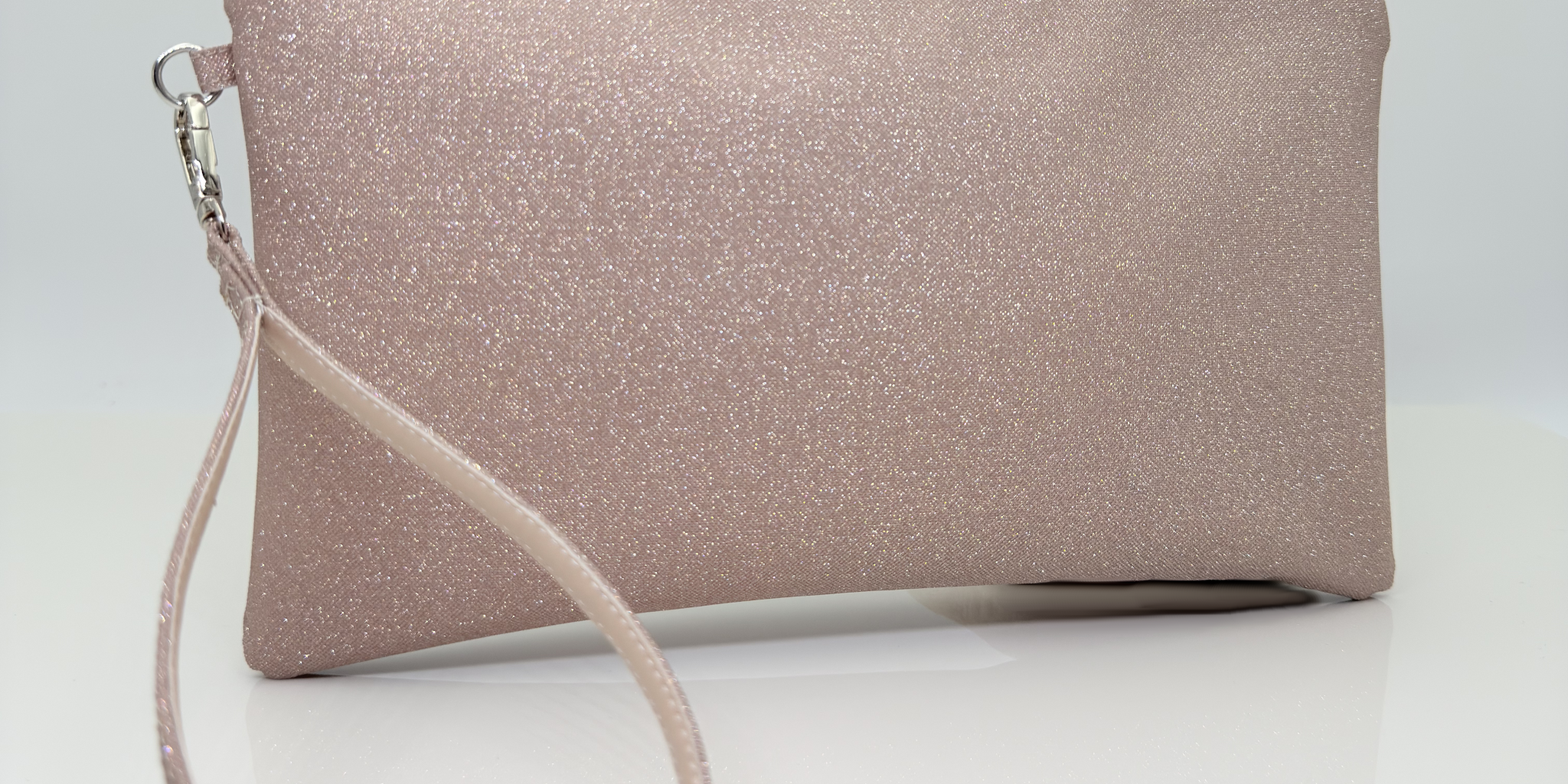 Pochette Microglitter Rosa Antico Nicole Rimini con zip e braccialetto coordinato — pochette elegante donna cerimonia fodera raso accessori made in Italy Nicole Rimini
