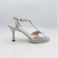 Serena art. 147T5 tessuto raso argento glitterato mireya argento cinturino semplice fascetta T 2CAB tacco rocchetto 8HR punta aperta semi-arrotondata F1P4 plateau 1cm suola gomma artigianale made in Italy Nicole Rimini Armoniosa Atelier Creativo edizione limitata

